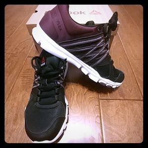Reebok yourflex trainette 8.0 LMT size 6.5 women
